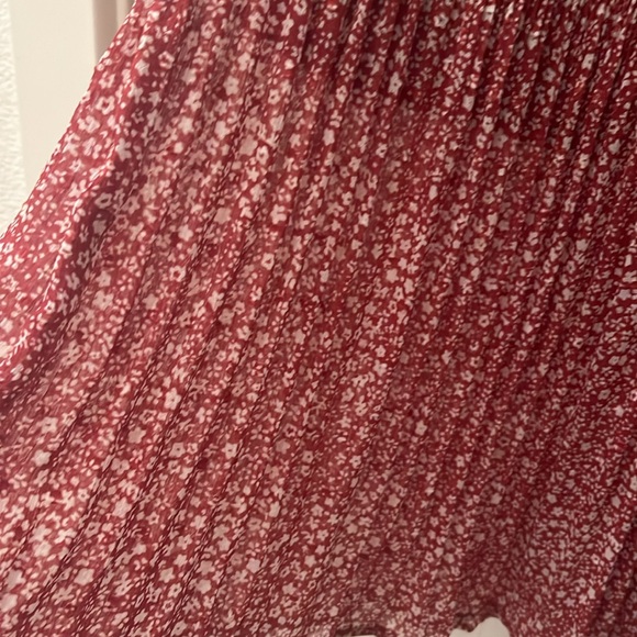 NWT!!! Adrianna Papell gorgeous skirt. Size medium. - Picture 3 of 6